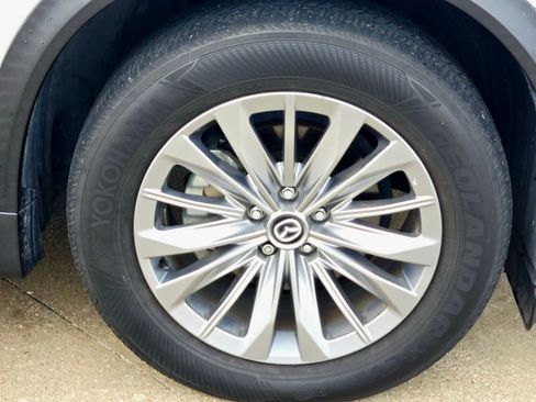 Used 2024 MAZDA CX-90 3.3 Turbo w/ Preferred Plus image 8