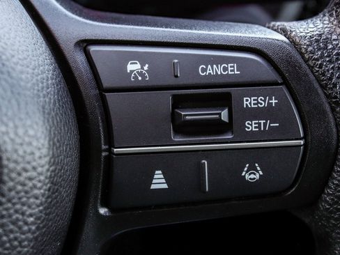 Used 2025 Honda CR-V LX image 26