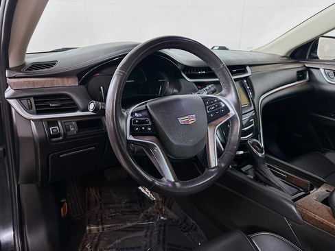 Used 2018 Cadillac XTS Luxury image 9