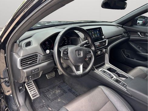 Used 2020 Honda Accord Sport image 6