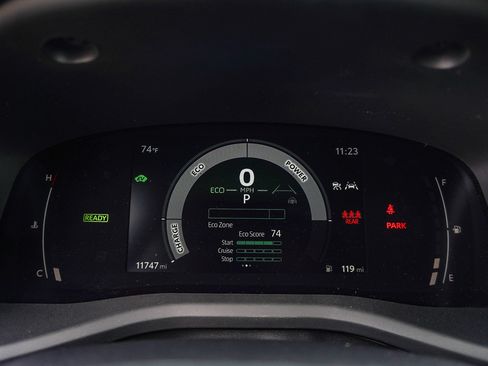 Certified 2025 Toyota Camry SE w/ Convenience Package FWD image 26