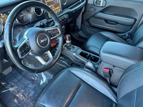 Used 2021 Jeep Wrangler Unlimited Rubicon 4xe w/ Cold Weather Group image 11