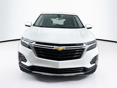 Used 2024 Chevrolet Equinox LT FWD image 2