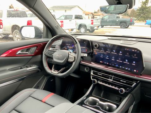 New 2026 Chevrolet Traverse RS image 38