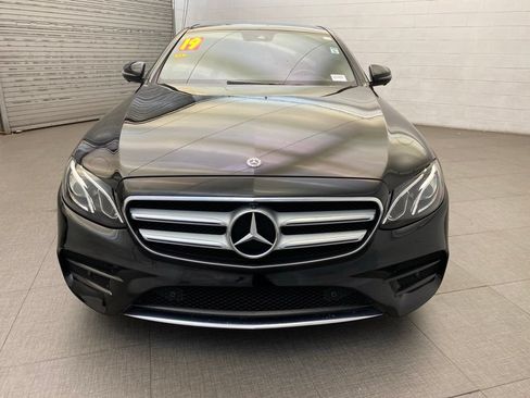 Used 2019 Mercedes-Benz E 450 4MATIC Sedan image 4