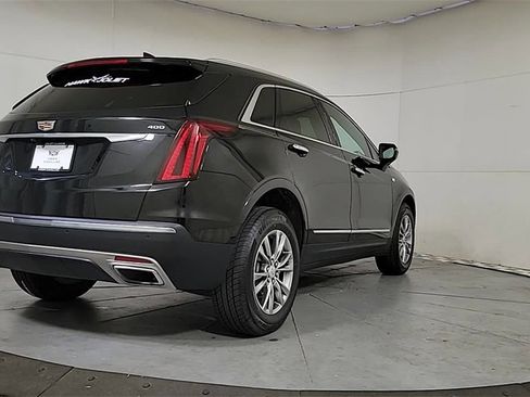 Used 2023 Cadillac XT5 Premium Luxury image 11