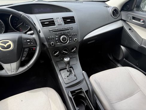 Used 2012 MAZDA MAZDA3 i Touring image 19