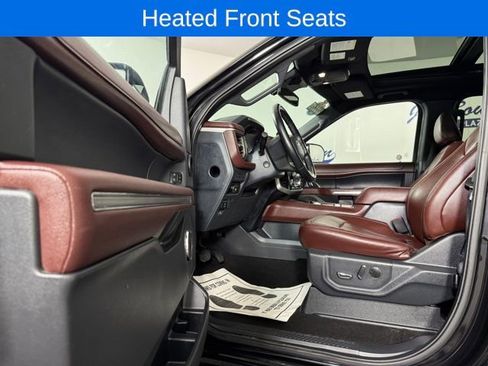 Used 2023 Ford Expedition Max Limited image 9