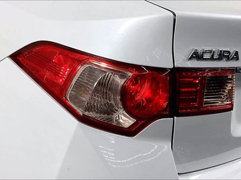 Used 2014 Acura TSX Sedan image 25
