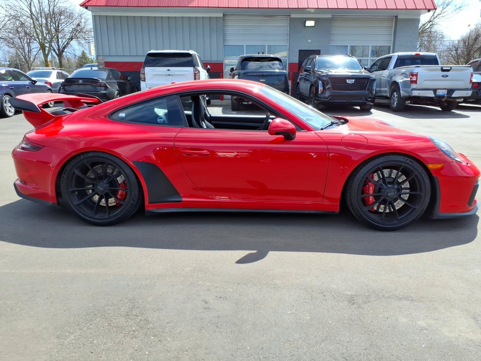 Used 2018 Porsche 911 GT3 RWD image 6