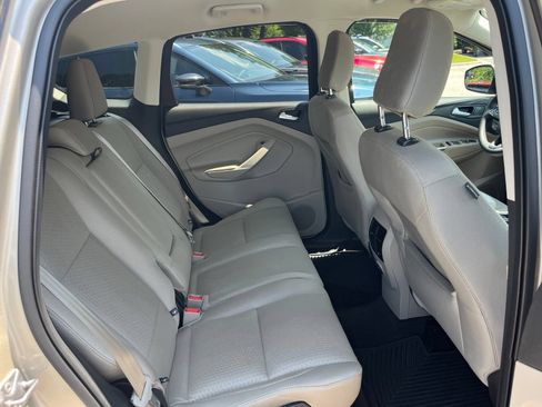 Used 2018 Ford Escape SE w/ SE Sync 3 Package FWD image 30