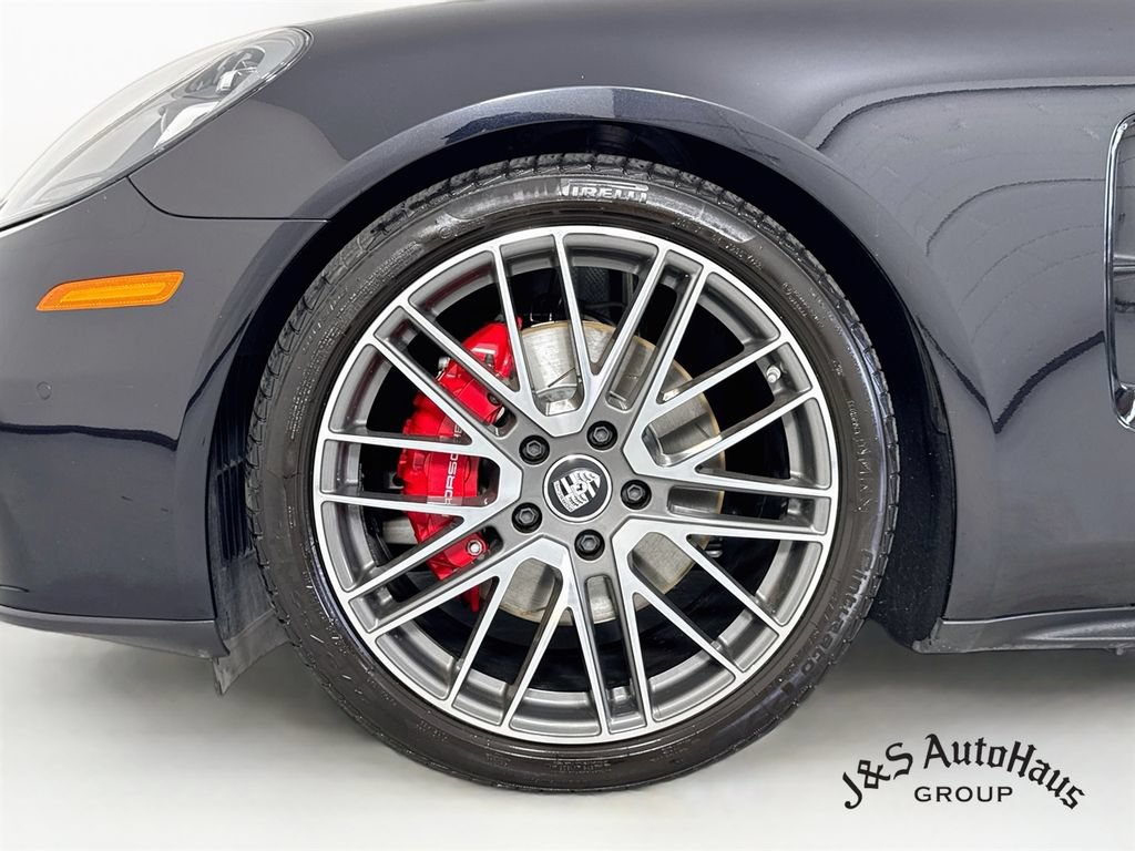 Used 2023 Porsche Panamera 4S w/ Premium Package AWD/4WD image 39