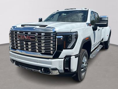 New 2026 GMC Sierra 3500 Denali w/ Denali Reserve Package