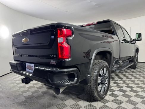 Used 2022 Chevrolet Silverado 2500 LTZ w/ Z71 Chrome Sport Edition AWD/4WD image 27