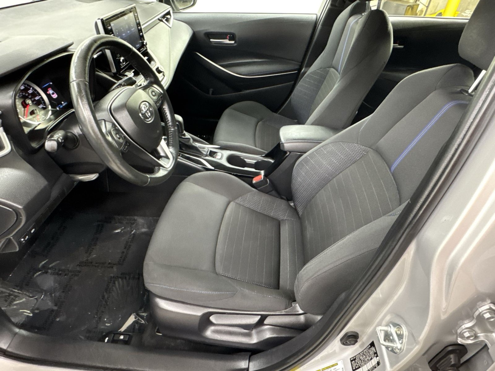 Used 2021 Toyota Corolla SE FWD image 16