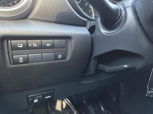 Used 2024 Nissan Versa S w/ Trunk Package FWD image 21