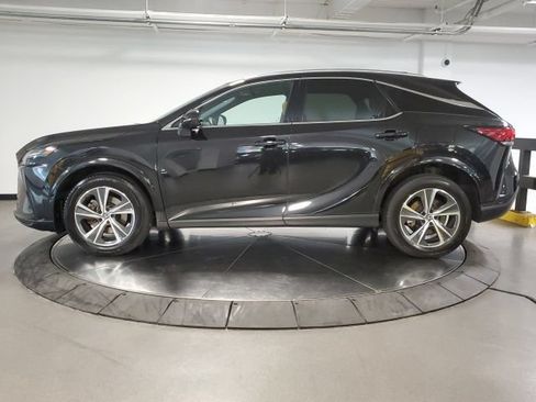 Used 2023 Lexus RX 350 Premium w/ Accessory Package AWD/4WD image 4
