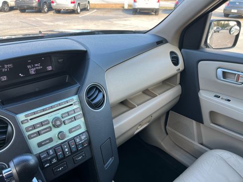 Used 2011 Honda Pilot EX-L image 15
