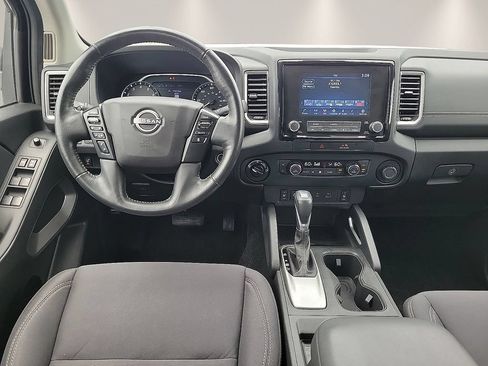 Used 2023 Nissan Frontier SV w/ SV Convenience Package AWD/4WD image 9