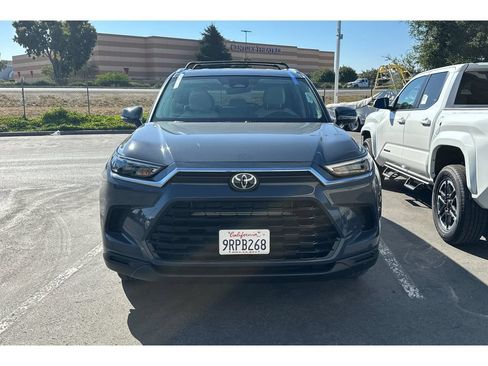 Certified 2024 Toyota Grand Highlander AWD Hybrid image 3