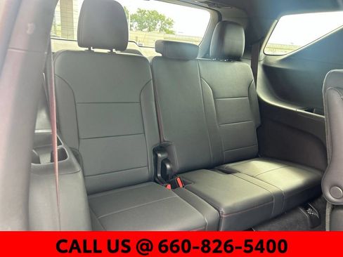 Used 2024 Chevrolet Traverse RS AWD/4WD image 11