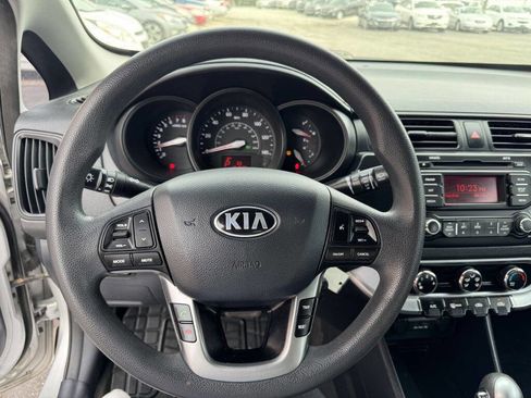 Used 2015 Kia Rio LX image 9
