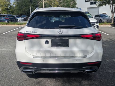 New 2026 Mercedes-Benz GLC 300 image 4