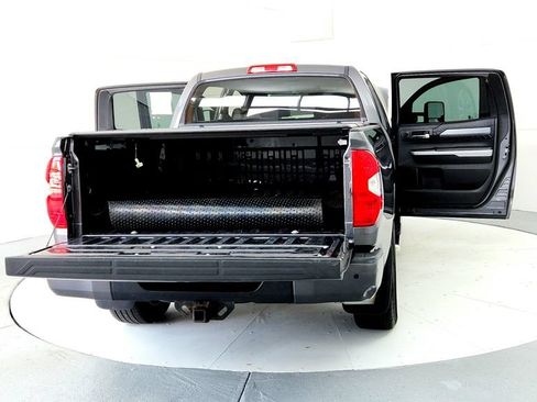 Used 2019 Toyota Tundra Platinum AWD/4WD image 11