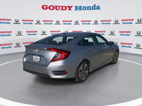 Certified 2018 Honda Civic EX-L image 8