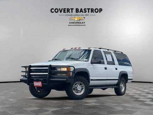 Used 1997 Chevrolet Suburban 2500 w/ Preferred Equipment Group 3 AWD/4WD image 1
