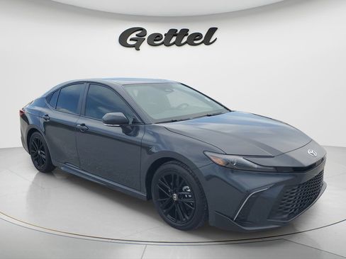 Certified 2026 Toyota Camry SE FWD image 3