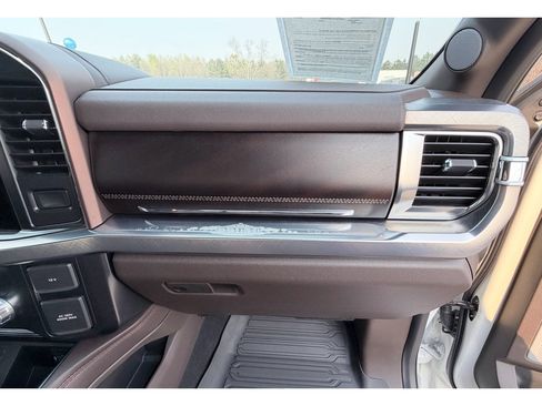 Used 2025 Ford F250 King Ranch w/ Chrome Package image 22