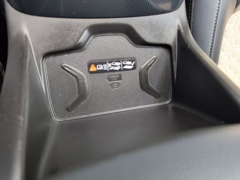 Used 2019 Chevrolet Colorado Z71 image 24
