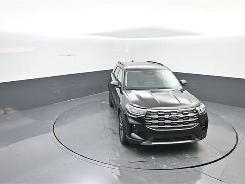 New 2026 Ford Explorer Active w/ Active Comfort Package image 18