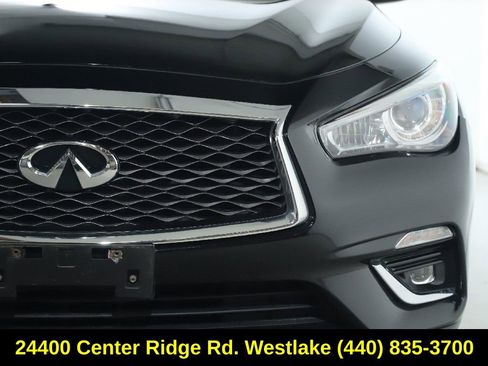Used 2019 INFINITI Q50 Luxe w/ Essential Package (3.0T Luxe) image 8