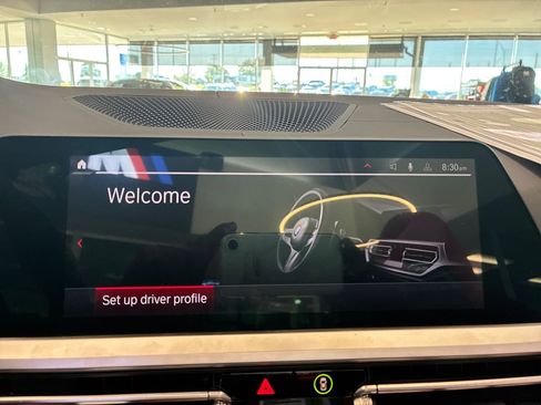 Used 2023 BMW M4 xDrive Competition AWD/4WD image 23