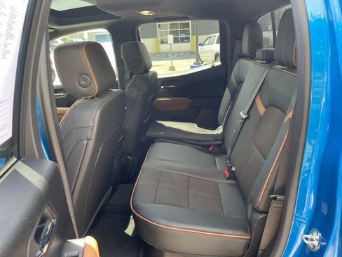 Used 2023 GMC Canyon AT4 AWD/4WD image 34