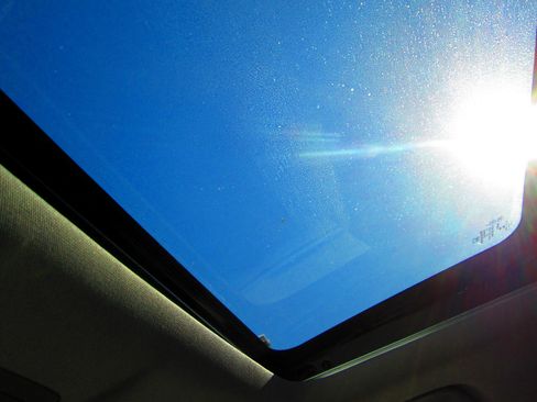 Used 2017 Honda CR-V EX-L image 12