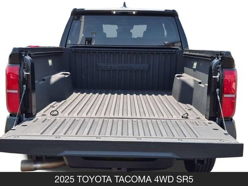 Used 2025 Toyota Tacoma SR5 AWD/4WD image 23