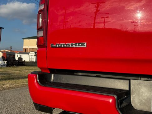 Used 2021 RAM 1500 Laramie w/ Sport Appearance Package image 16