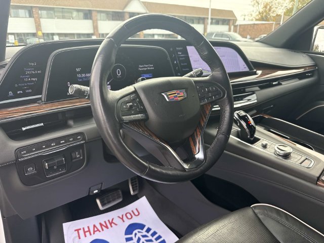 Certified 2023 Cadillac Escalade Premium Luxury w/ Performance Package AWD/4WD image 18