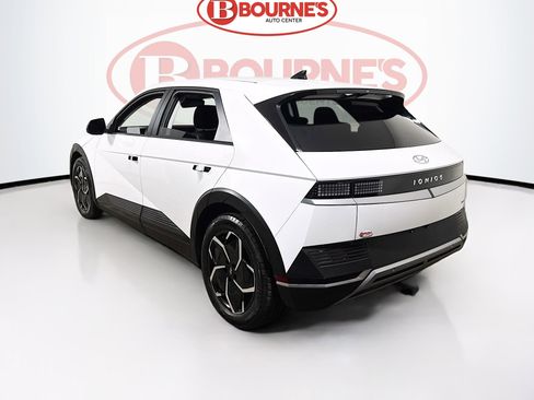 Used 2024 Hyundai Ioniq 5 SEL image 8