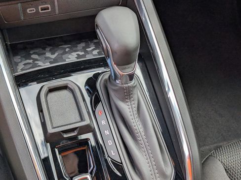 New 2026 GMC Canyon Elevation w/ Convenience Package image 27