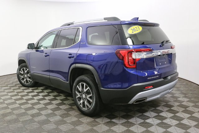 Used 2023 GMC Acadia SLE w/ Driver Convenience Package AWD/4WD image 7