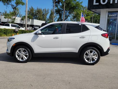 Used 2023 Buick Encore GX Preferred w/ Cold Weather Comfort Package FWD image 8