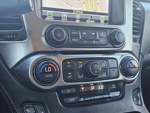 Used 2019 Chevrolet Tahoe Premier w/ Premier Plus Edition image 25