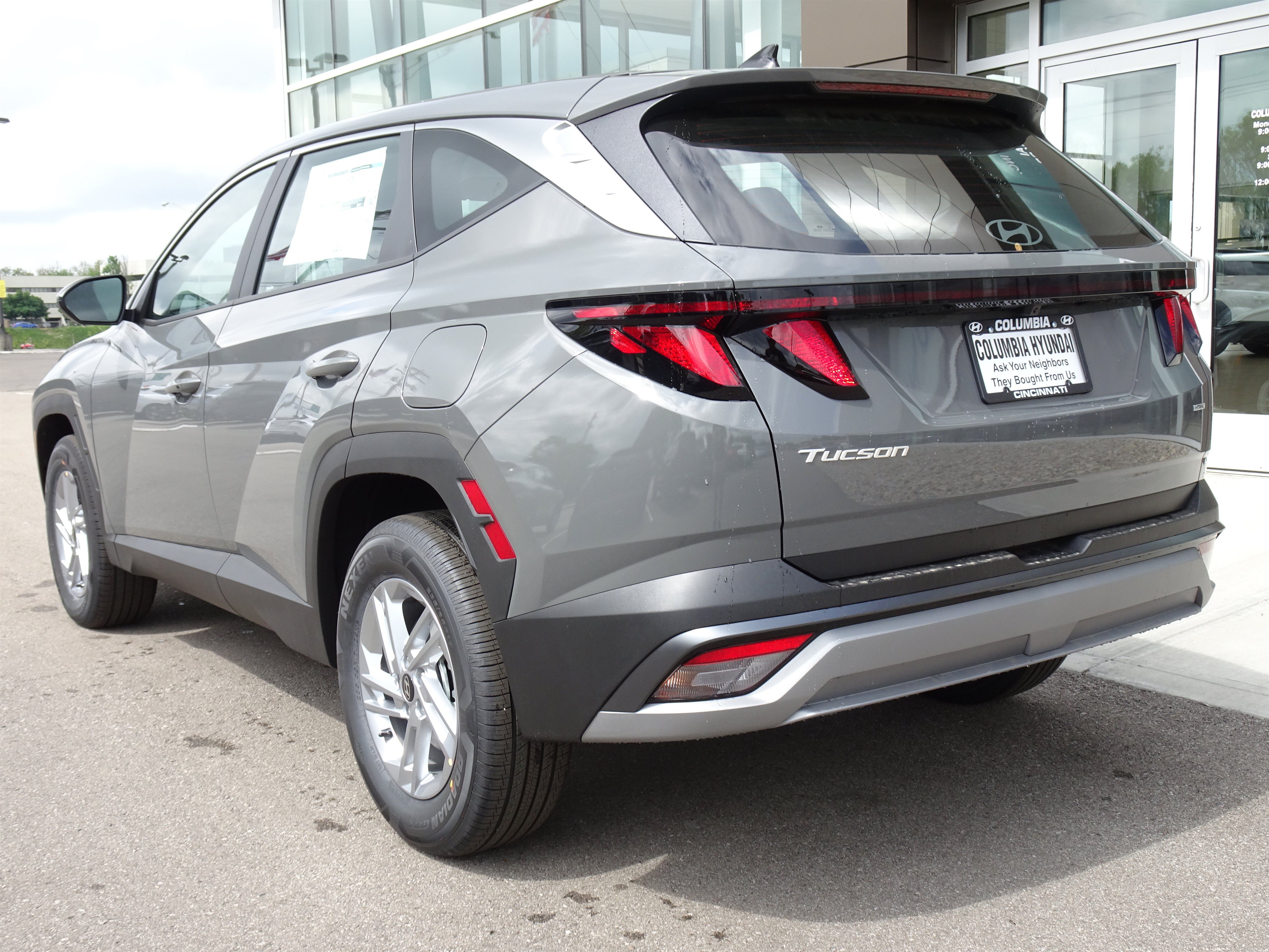 New 2026 Hyundai Tucson SE AWD/4WD image 3