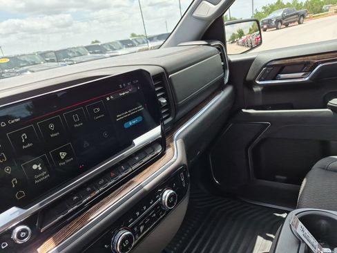 Used 2024 GMC Sierra 1500 Elevation RWD image 28
