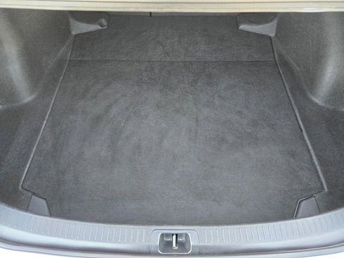 Used 2024 Toyota Corolla LE image 9