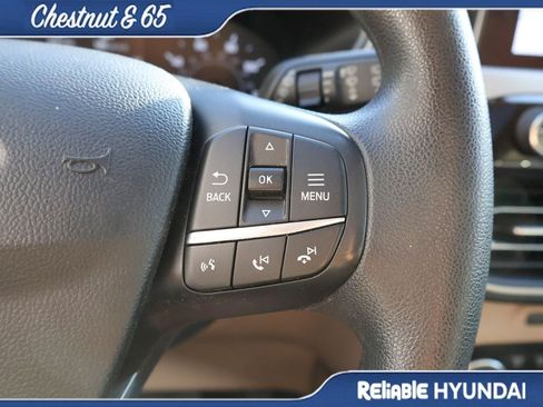 Used 2020 Ford Escape SE FWD image 28